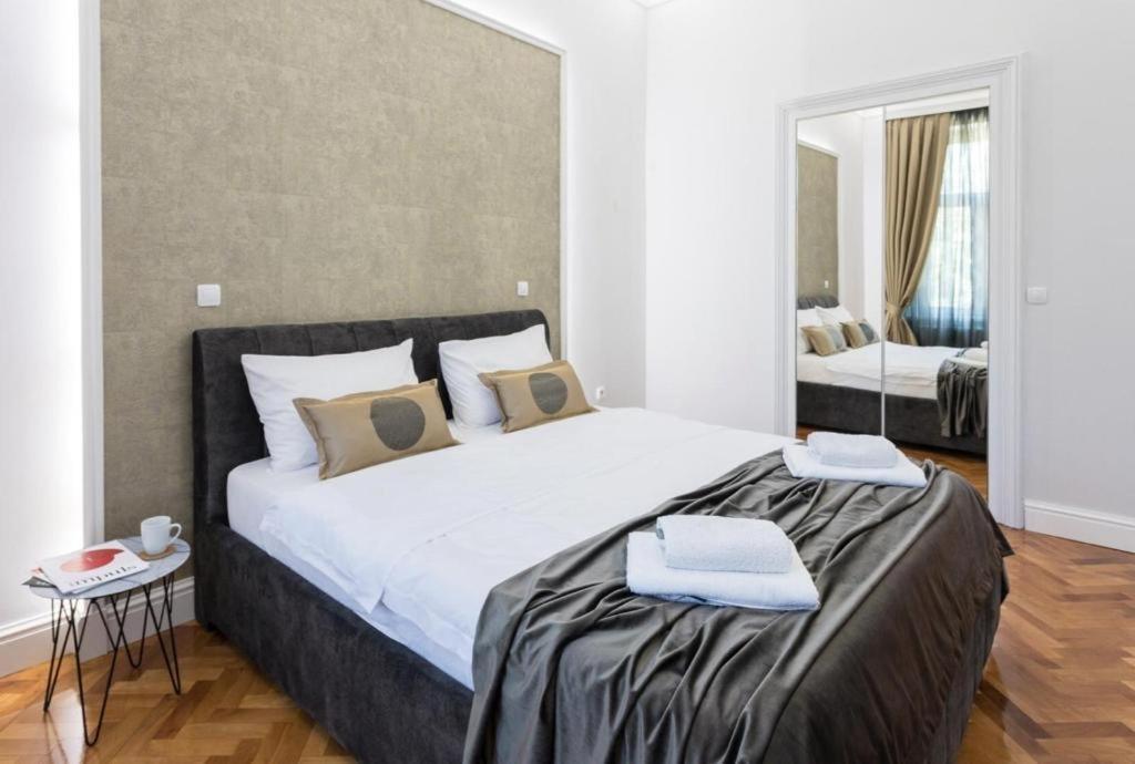 Lux Nice City Center With Private Parking ザグレブ エクステリア 写真